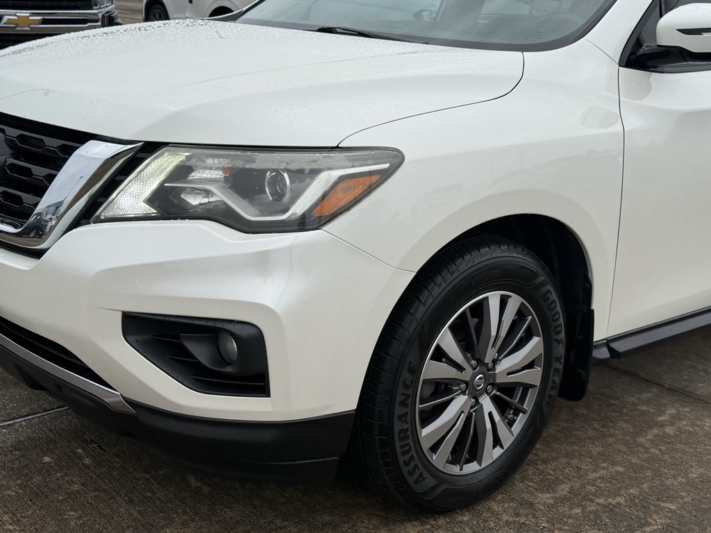 2017 Nissan Pathfinder SL White at Baytown Hyundai