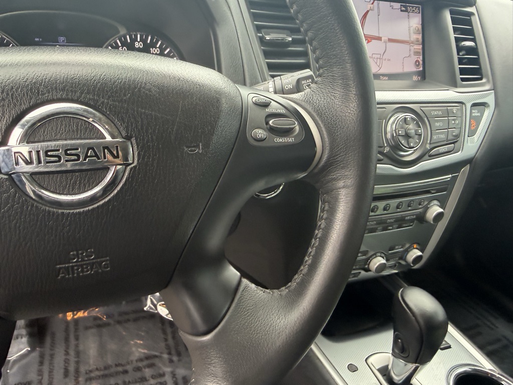 2017 Nissan Pathfinder SL White at Baytown Hyundai