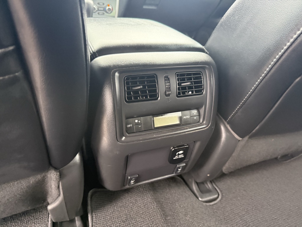 2017 Nissan Pathfinder SL White at Baytown Hyundai