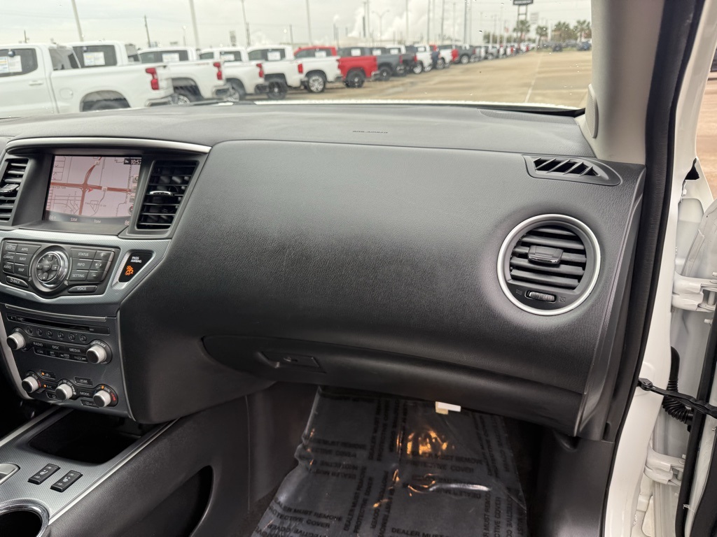 2017 Nissan Pathfinder SL White at Baytown Hyundai