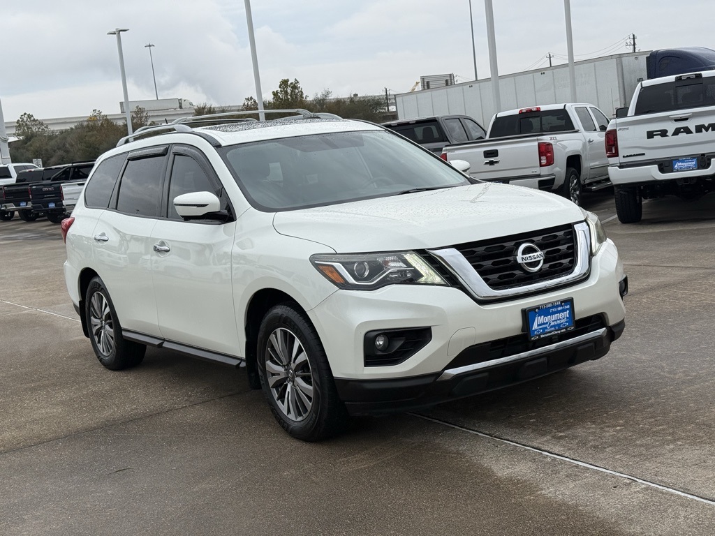 2017 Nissan Pathfinder SL White at Baytown Hyundai