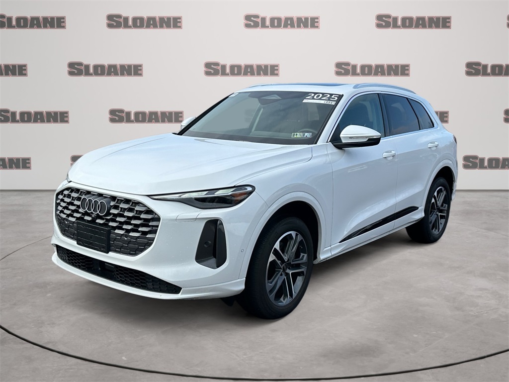 2025 Audi Q5 quattro Premium 40 TFSI