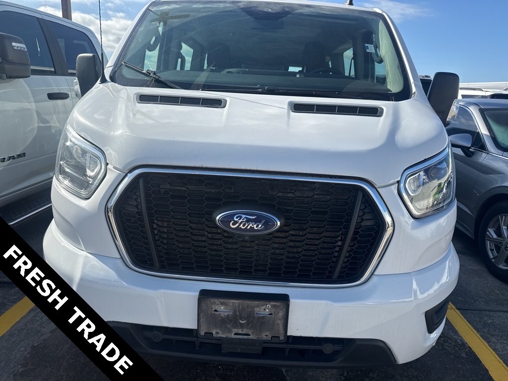 2023 Ford Transit Passenger 350 XLT Low Roof LB RWD