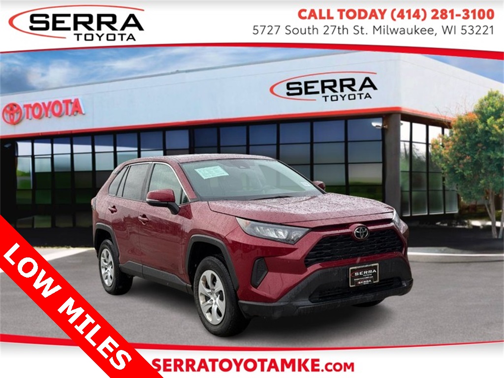 2022 Toyota RAV4 LE AWD