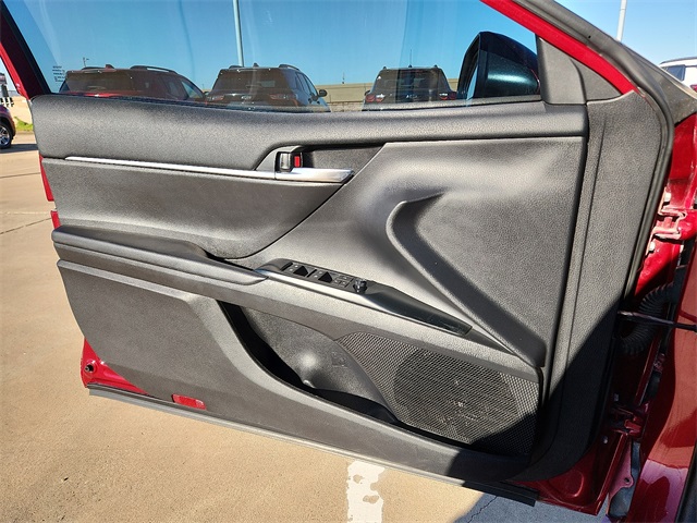 Used Car 2020 Toyota Camry  Le For Sale Under $25,000 In Plainview, Texas