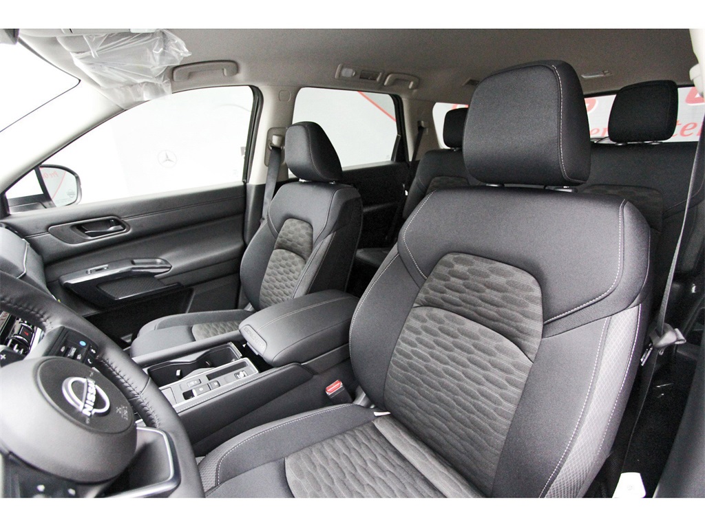 2025 Nissan Pathfinder SV White at Bravo Nissan