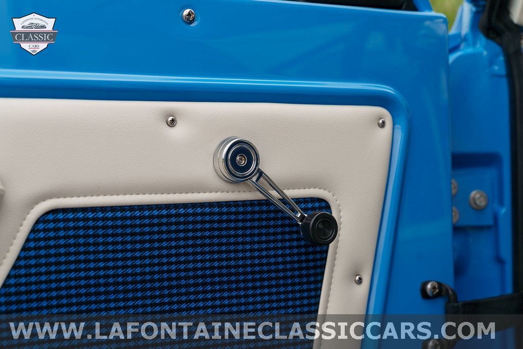1969 Ford Bronco 242