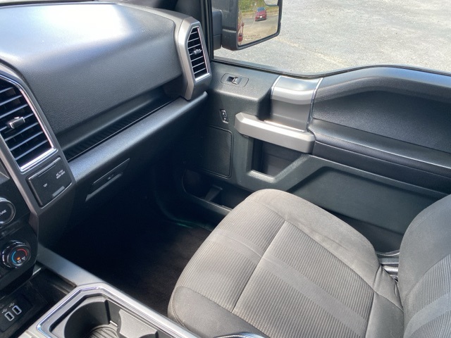 Used Car 2016 Ford F-150  Xlt For Sale Under $20,000 In San Antonio, Texas