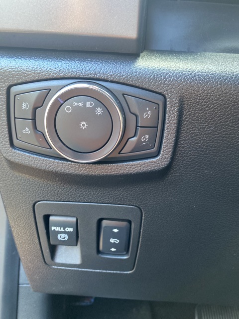 Used Car 2016 Ford F-150  Xlt For Sale Under $20,000 In San Antonio, Texas