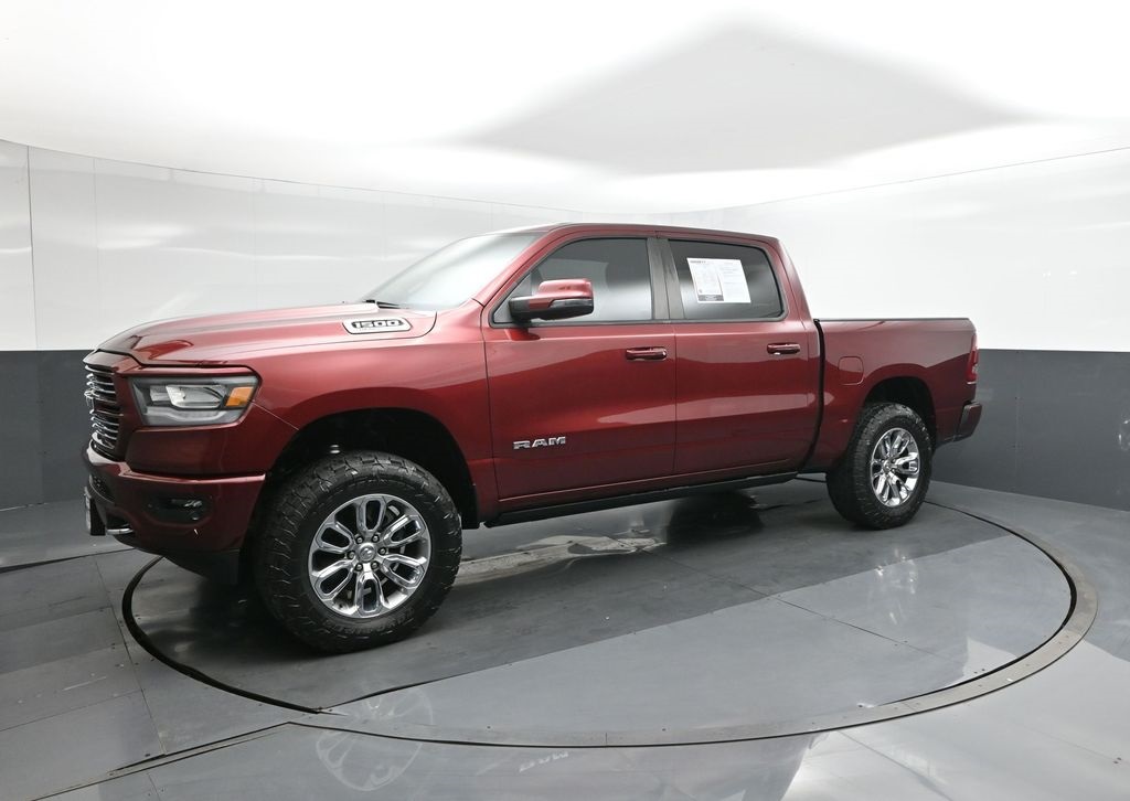 2024 RAM 1500 Laramie Crew Cab 4WD