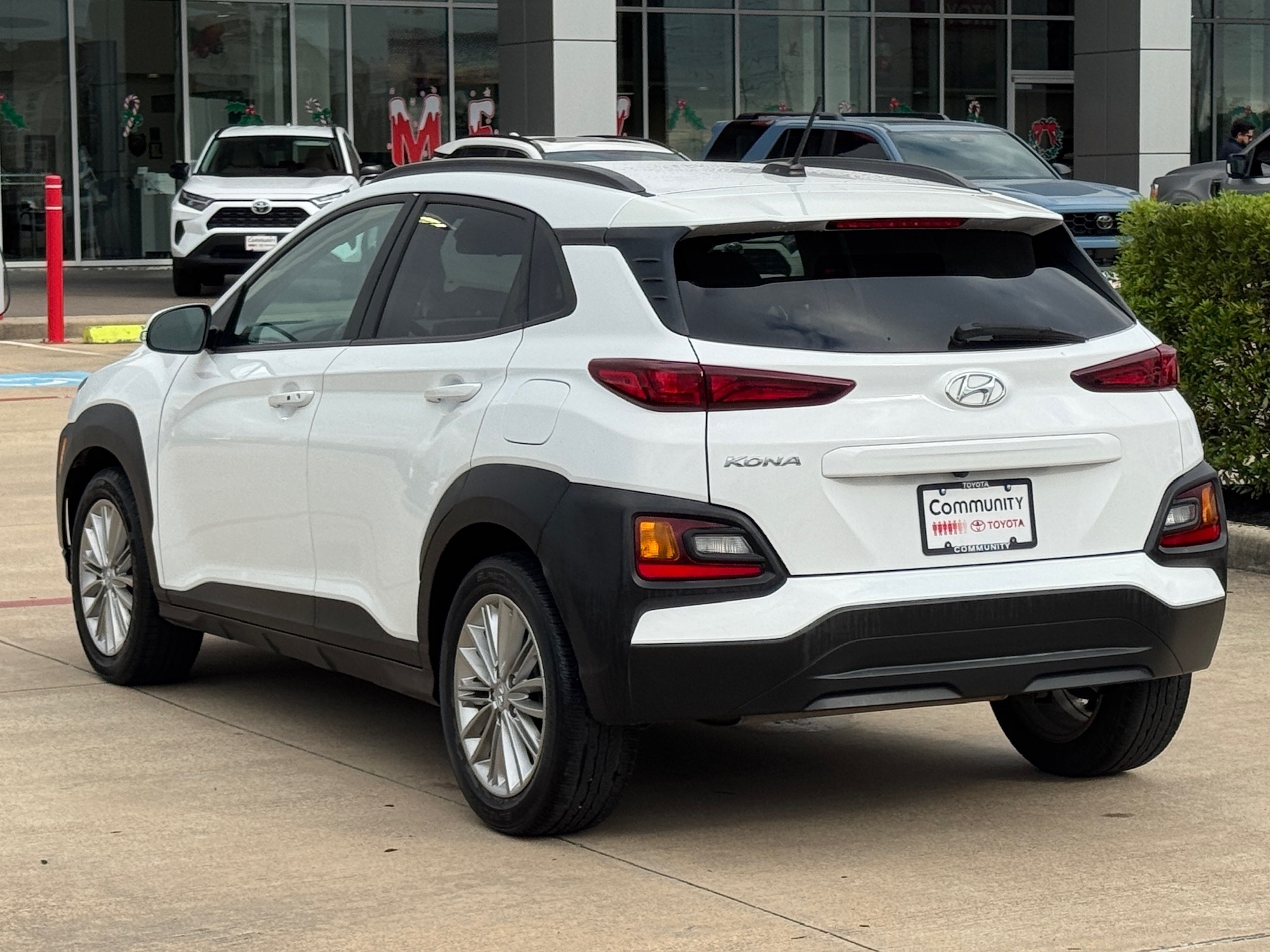 2021 Hyundai Kona SEL - 11