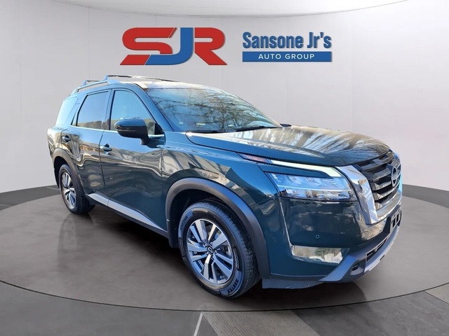 2024 Nissan Pathfinder SL 4WD