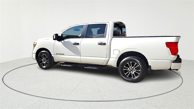 2024 Nissan Titan