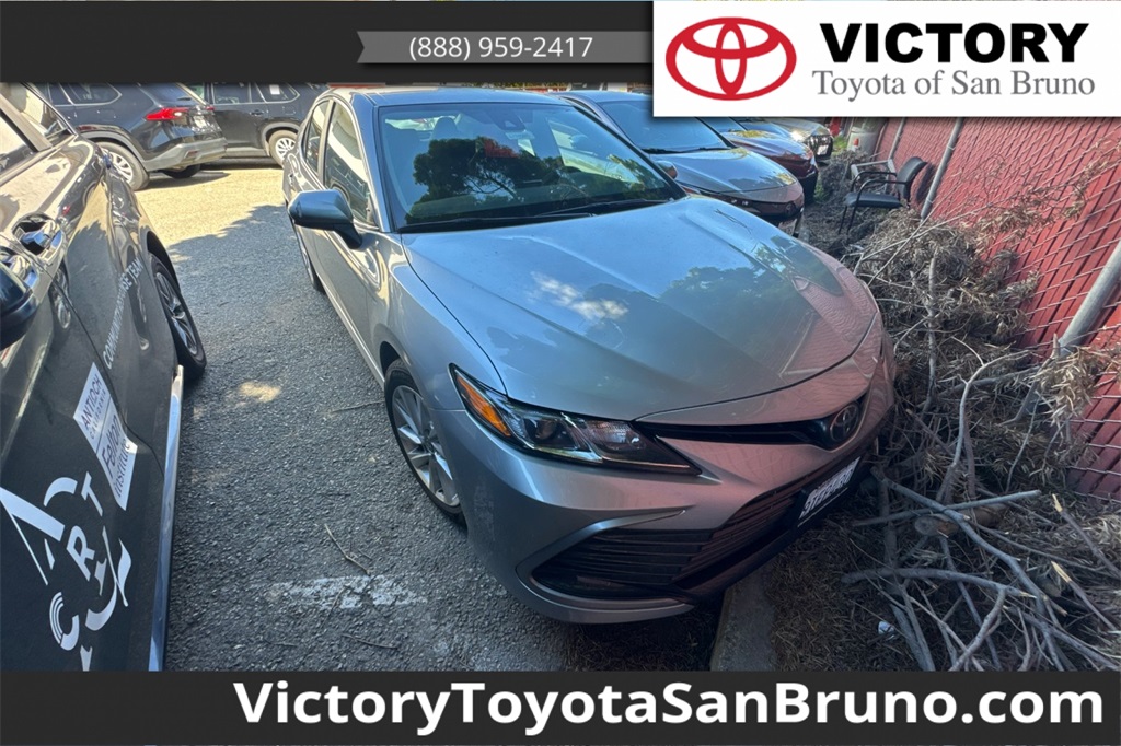 2023 Toyota Camry LE FWD