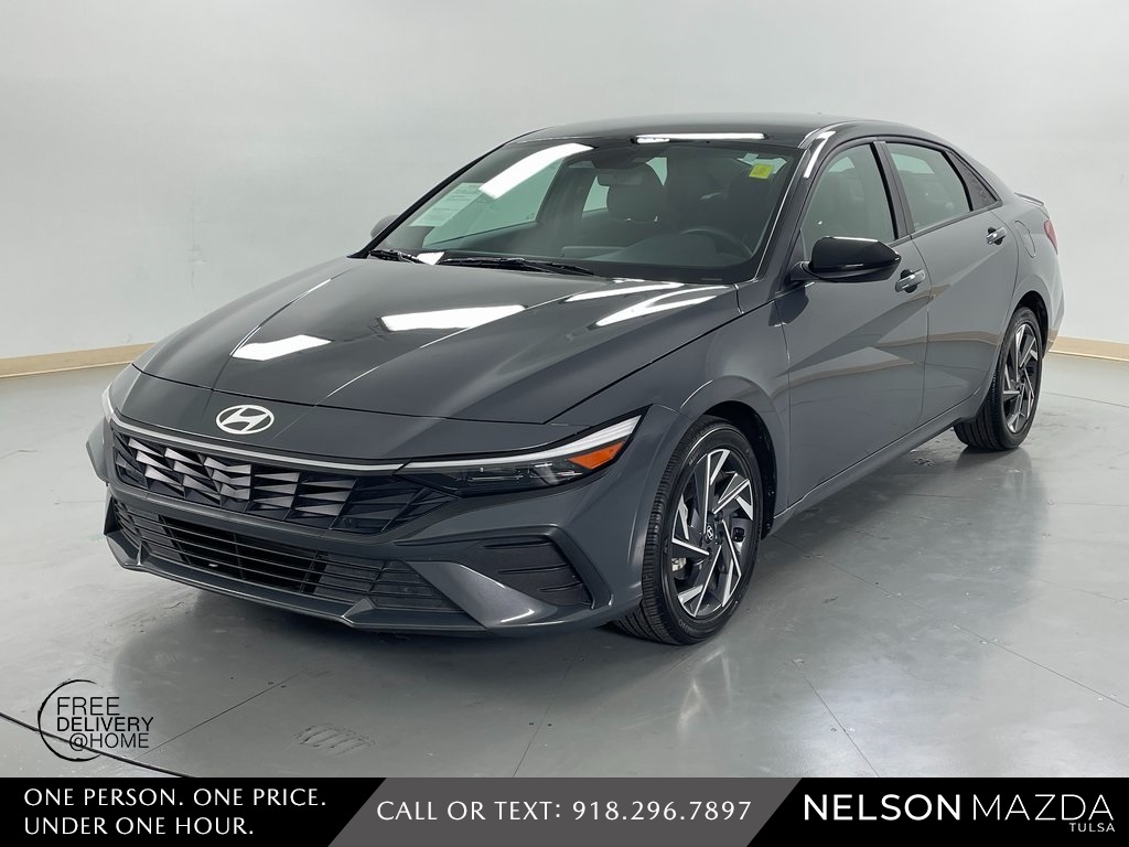 2025 Hyundai Elantra SEL Sport FWD