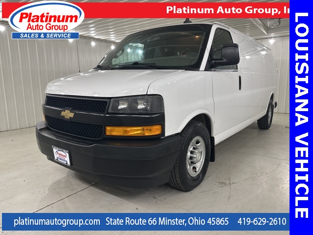 2018 Chevrolet Express 3500 Work Van's photo