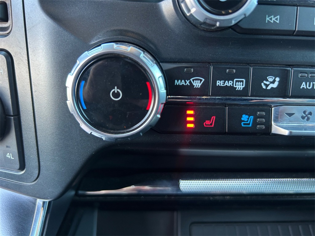 Used Car 2023 Ford F-150  Raptor For Sale Under $80,000 In Floresville, Texas