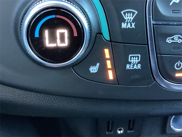 Used Car 2023 Chevrolet Traverse  Lt Leather For Sale Under $30,000 In San Antonio, Texas