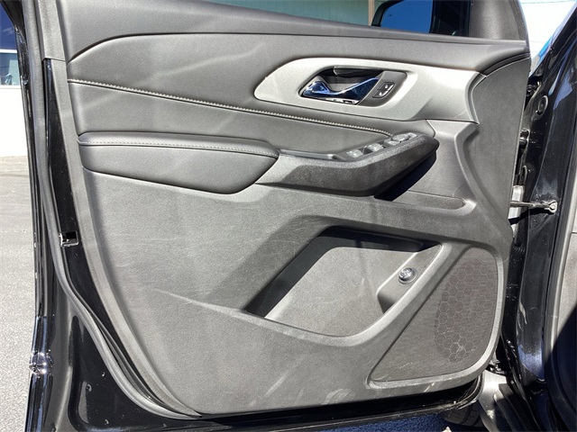 Used Car 2023 Chevrolet Traverse  Lt Leather For Sale Under $30,000 In San Antonio, Texas