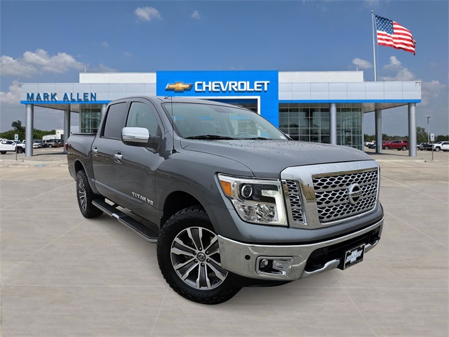 2019 Nissan Titan SL Crew Cab 4WD