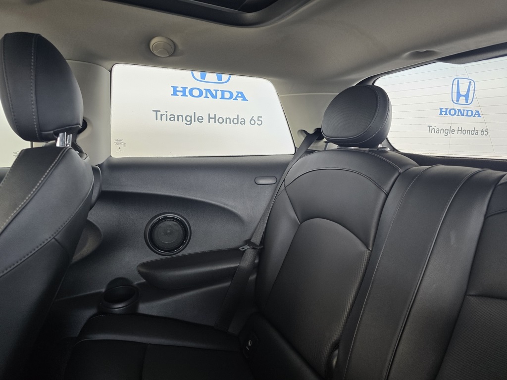 Thumbnail: 2019 MINI Cooper - 17