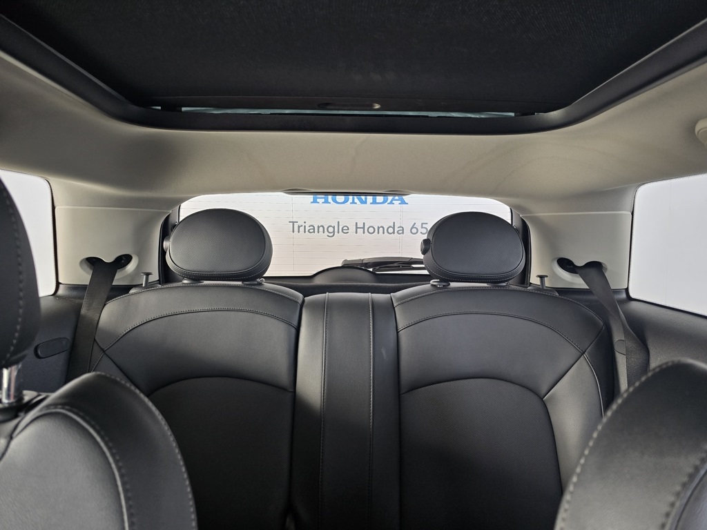 Thumbnail: 2019 MINI Cooper - 18