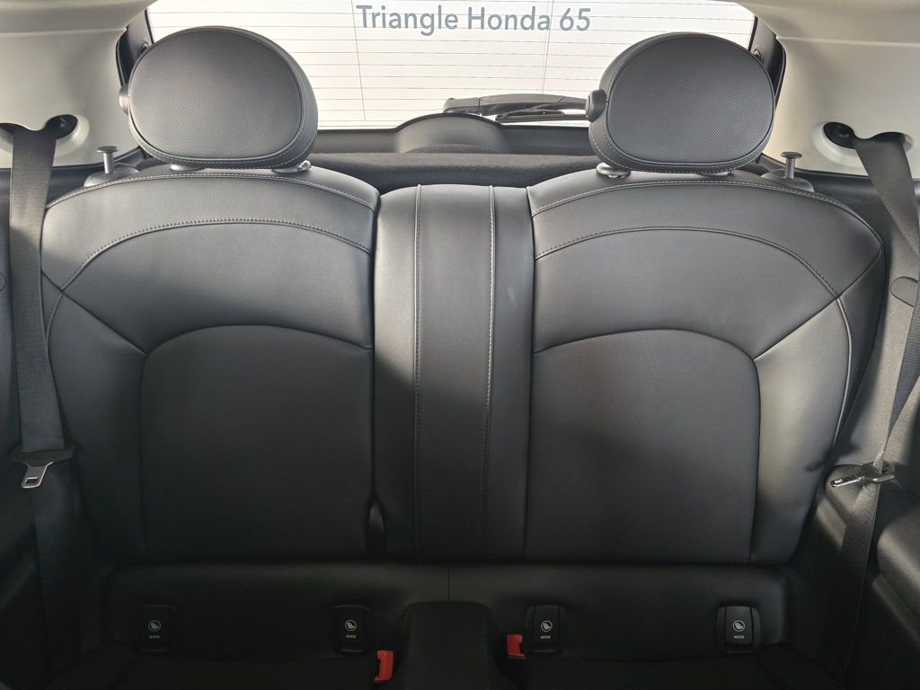 Thumbnail: 2019 MINI Cooper - 19