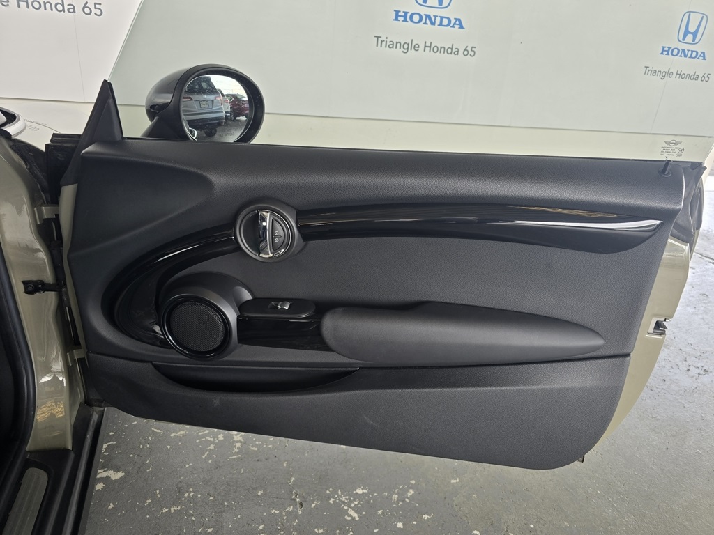 Thumbnail: 2019 MINI Cooper - 24