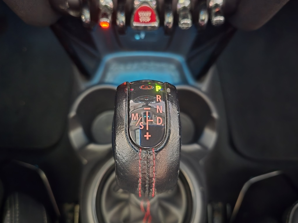 Thumbnail: 2019 MINI Cooper - 32