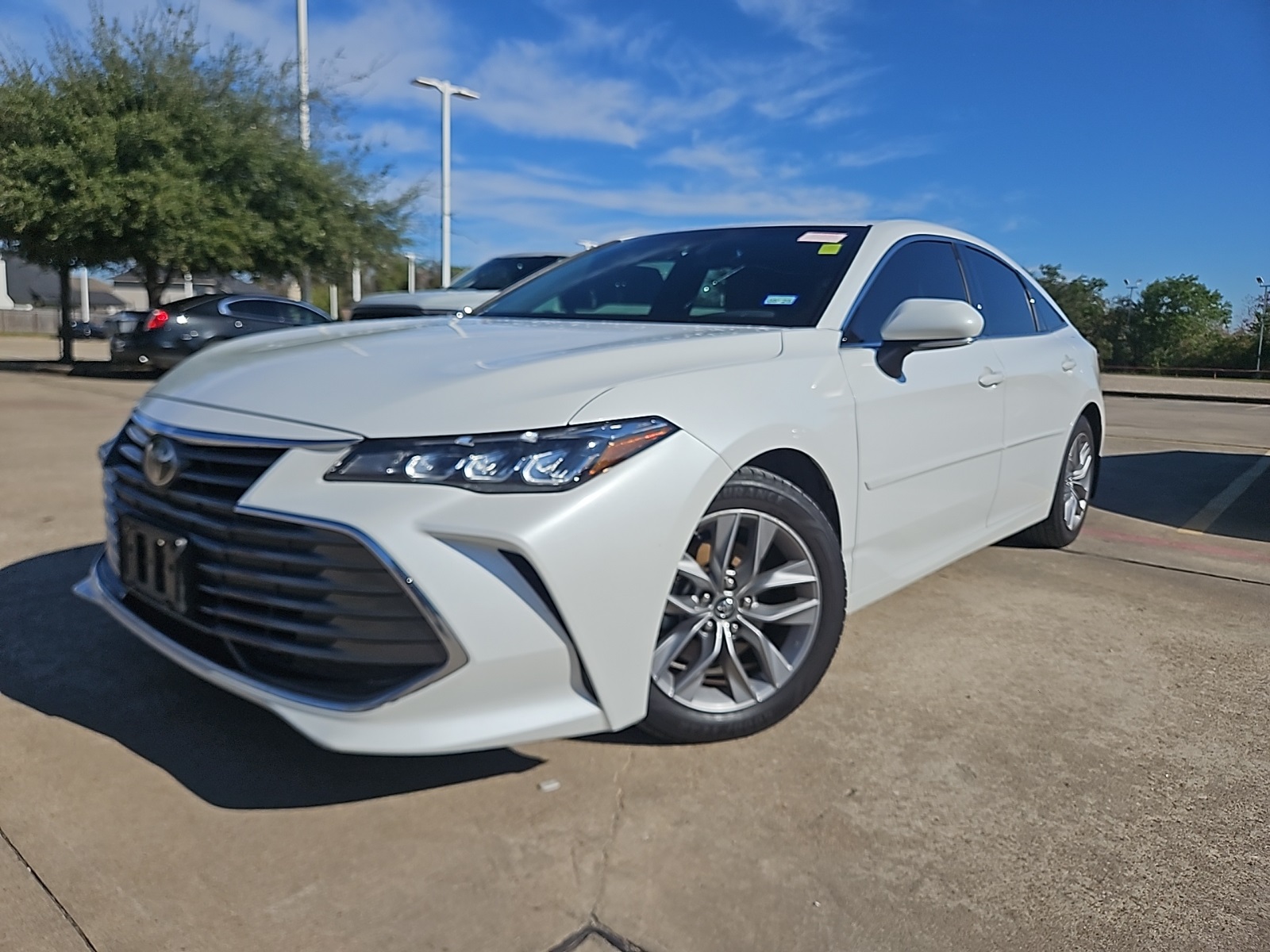 2019 Toyota Avalon XLE White at Don McGill Toyota