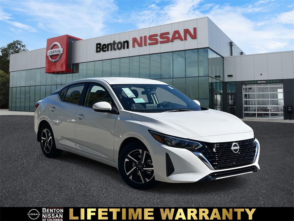 2025 Nissan Sentra SV FWD