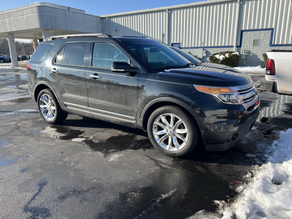 2014 Ford Explorer XLT's photo
