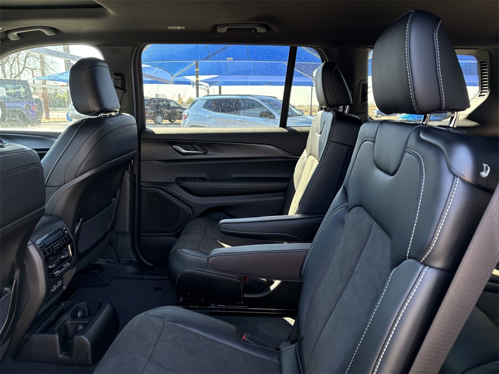 New Car 2025 Jeep Grand Cherokee L  Altitude X For Sale Under $40,000 In San Marcos, Texas