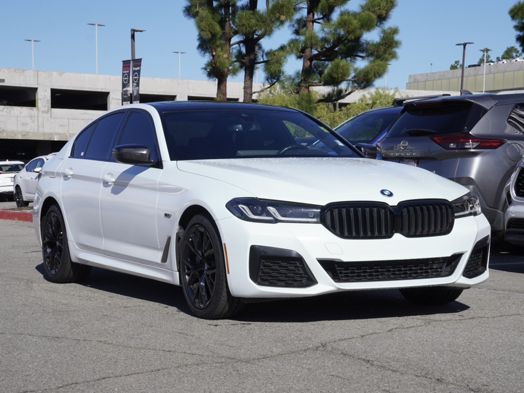 2022 BMW 5 Series 530e M Sport Shadowline Edition