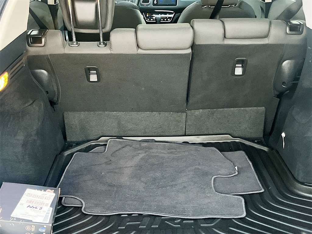 2022 Honda HR-V EX White at AutoSavvy Houston Southwest