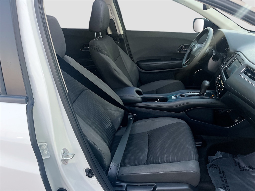 2022 Honda HR-V EX White at AutoSavvy Houston Southwest