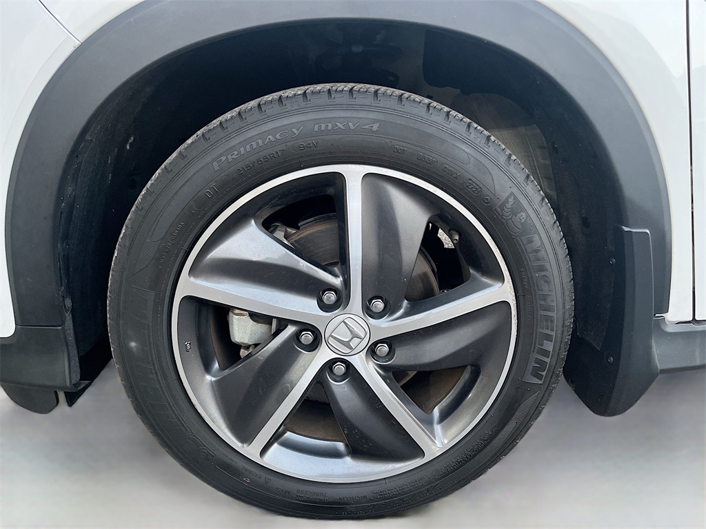 2022 Honda HR-V EX White at AutoSavvy Houston Southwest