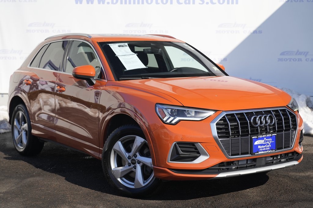 2022 Audi Q3 quattro Premium Plus 40 TFSI