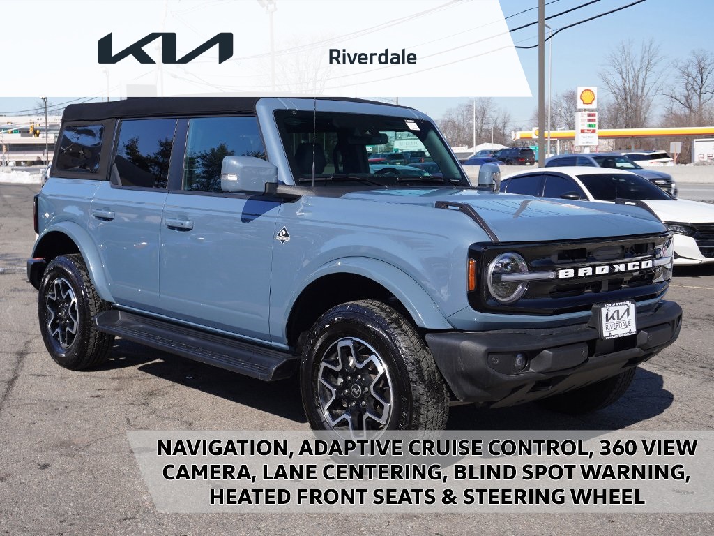 2025 Ford Bronco Outer Banks 4-Door 4WD