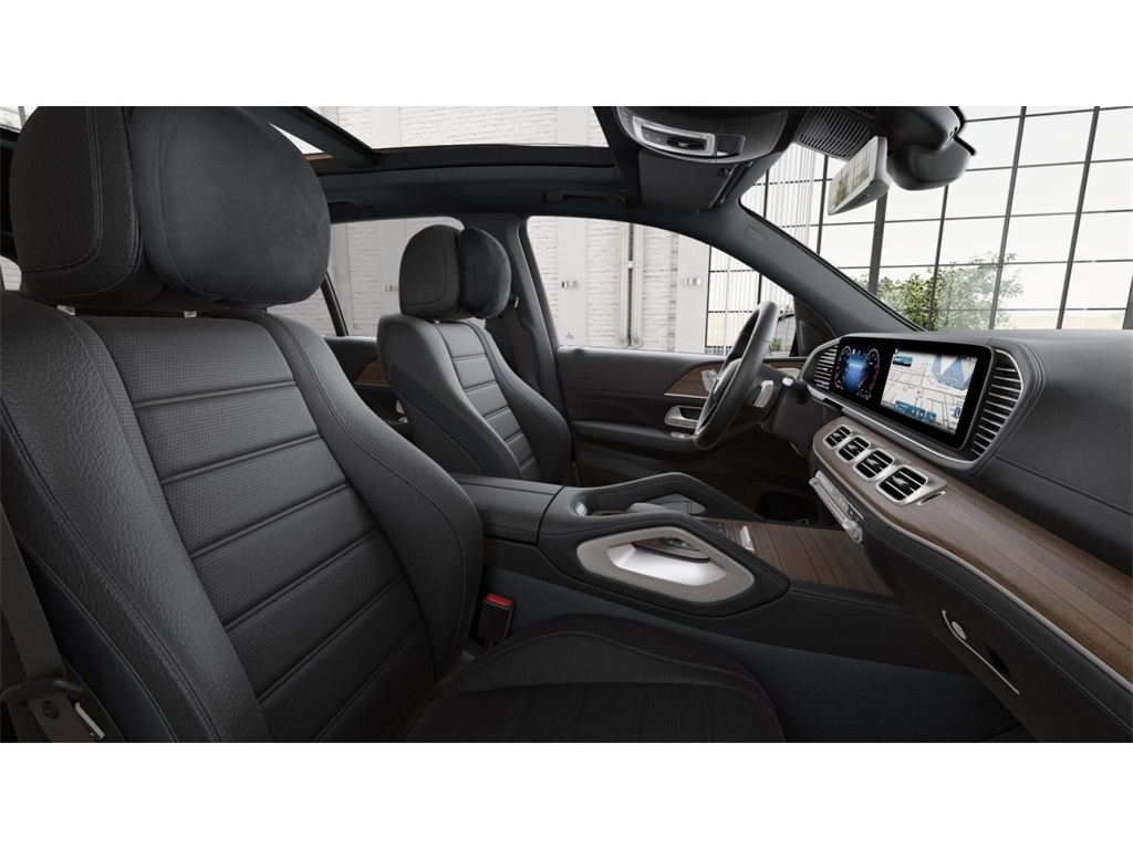 2026 Mercedes Benz GLE 450 4MATIC photo 3