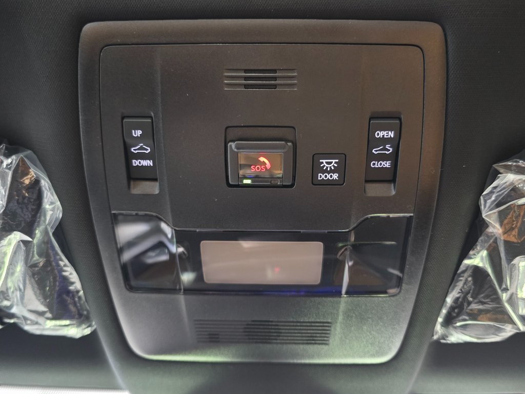 Thumbnail: 2025 Lexus UX - 20