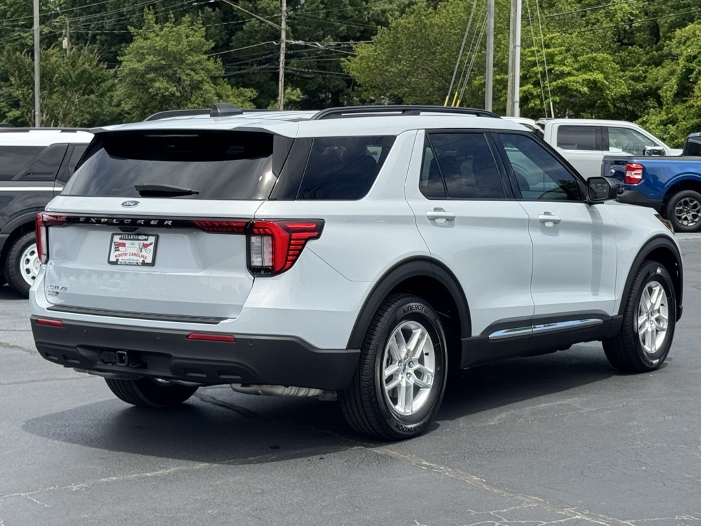 FordExplorer15