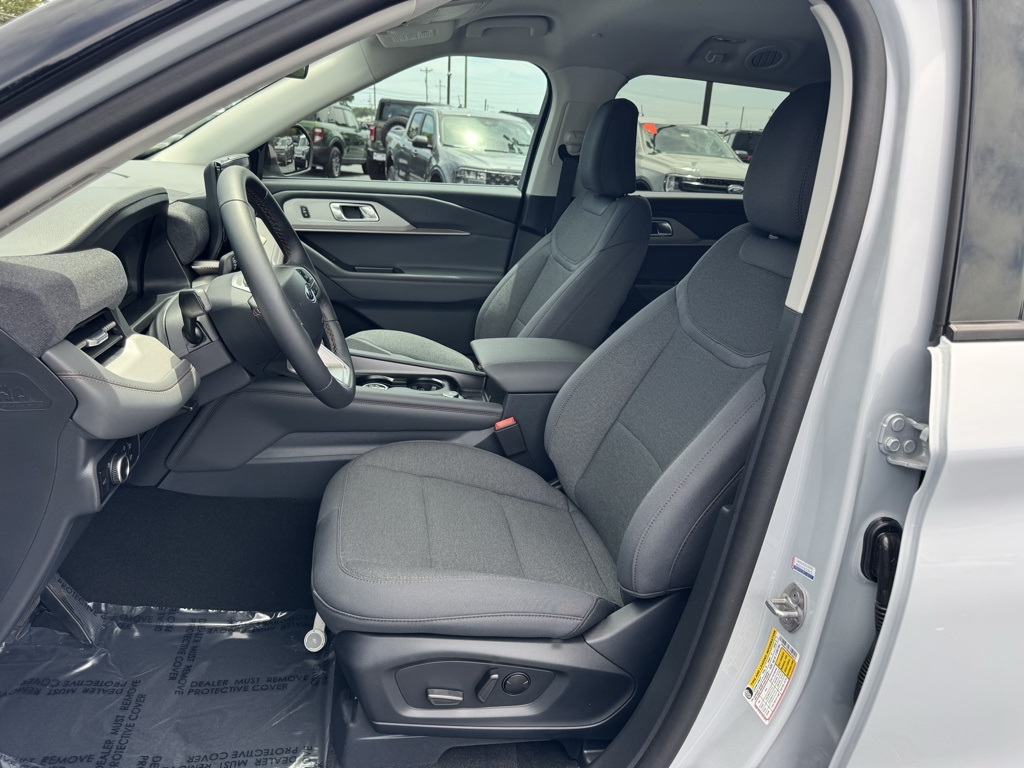 FordExplorer18