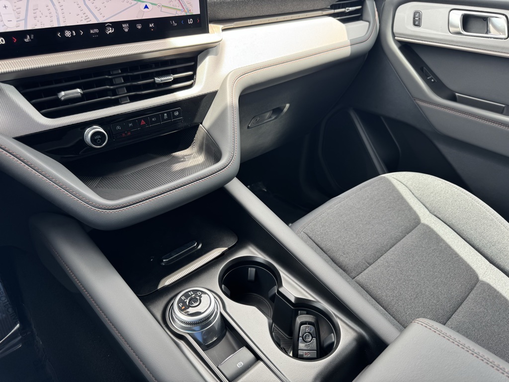 FordExplorer34