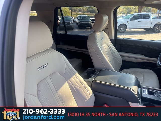Used Car 2022 Ford Expedition Max  Platinum For Sale Under $60,000 In San Antonio, Texas