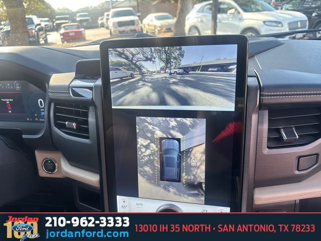 Used Car 2022 Ford Expedition Max  Platinum For Sale Under $60,000 In San Antonio, Texas
