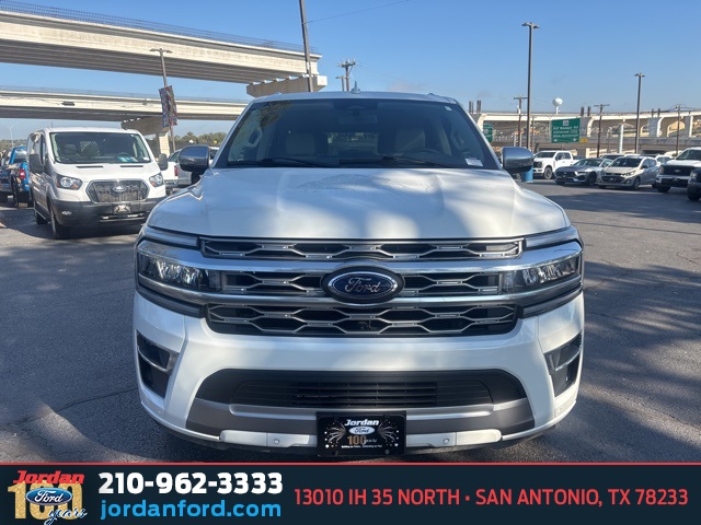 Used Car 2022 Ford Expedition Max  Platinum For Sale Under $60,000 In San Antonio, Texas