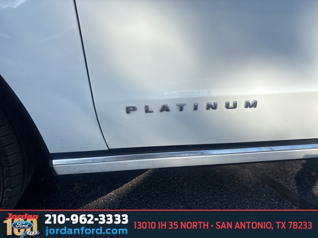 Used Car 2022 Ford Expedition Max  Platinum For Sale Under $60,000 In San Antonio, Texas