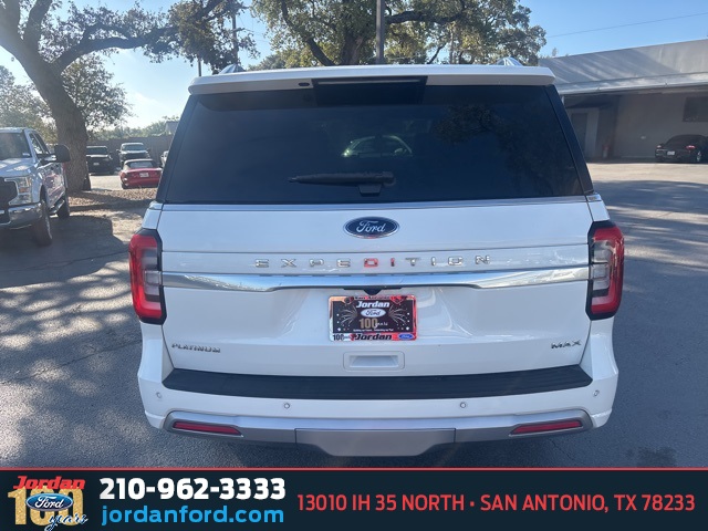 Used Car 2022 Ford Expedition Max  Platinum For Sale Under $60,000 In San Antonio, Texas