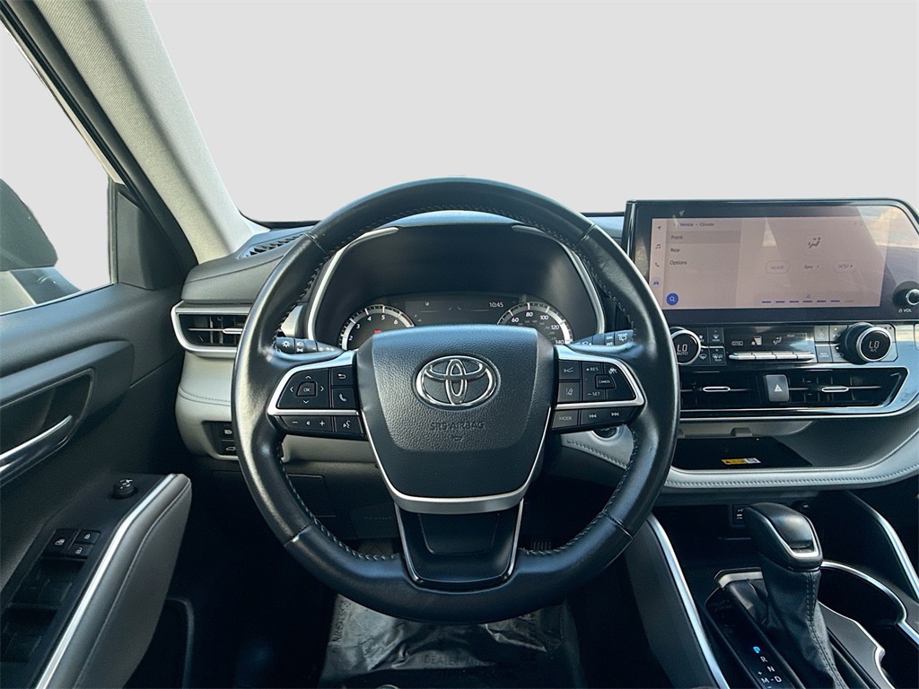 2024 Toyota Highlander XLE Blue at Don McGill Toyota